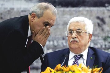دیدار مقام صهیونیستی با رئیس تشکیلات خودگردان فلسطین/ محمود عباس: تکذیب می کنم