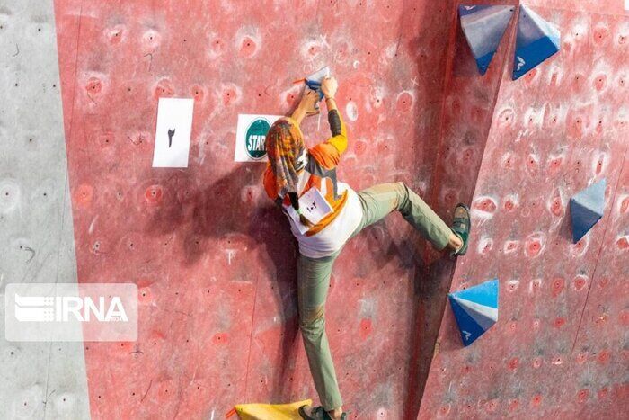 تجهیزات سنگنوردی گلستان مربوط به ۱۵ سال قبل است تجهیزات سنگنوردی گلستان مربوط به ۱۵ سال قبل است