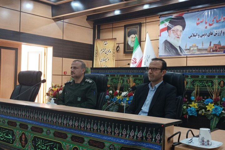 فرماندار ویژه شاهرود: مسوولان در برنامههای ملی و مذهبی نقش پررنگتری داشته باشند