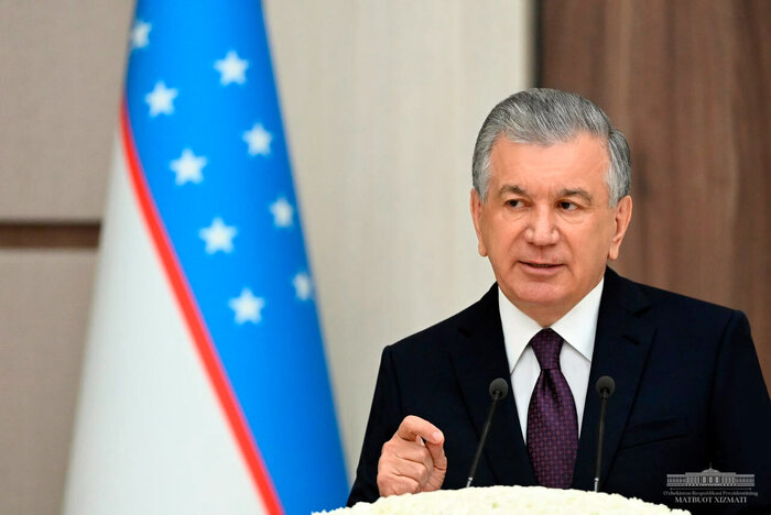 امضای ۱۷ سند همکاری توسط رئیسی در حاشیه اجلاس شانگهای تا روند کاهشی دلار