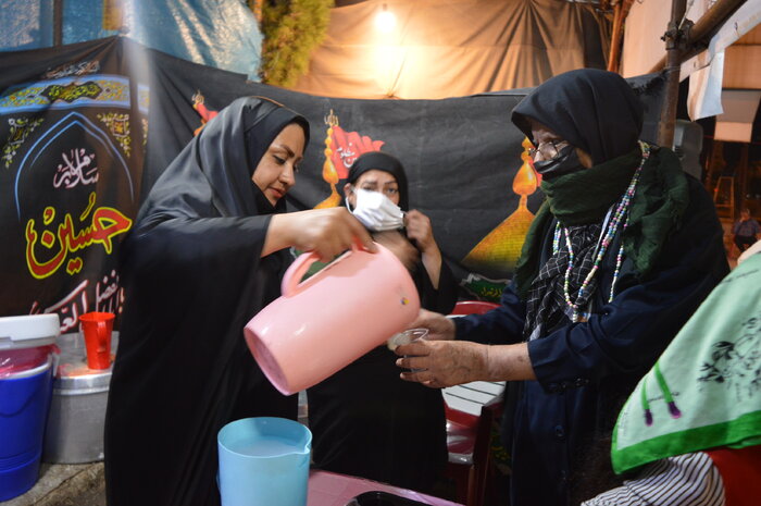 شور عاشقان حسینی در خدمت به زائران اربعین در کهگیلویه و بویراحمد