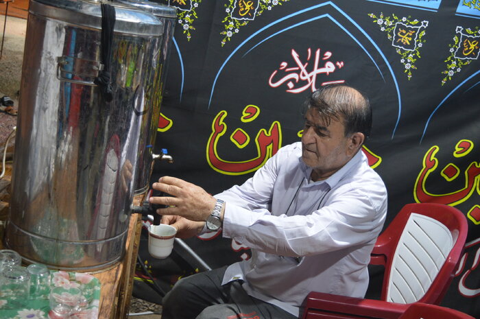 شور عاشقان حسینی در خدمت به زائران اربعین در کهگیلویه و بویراحمد