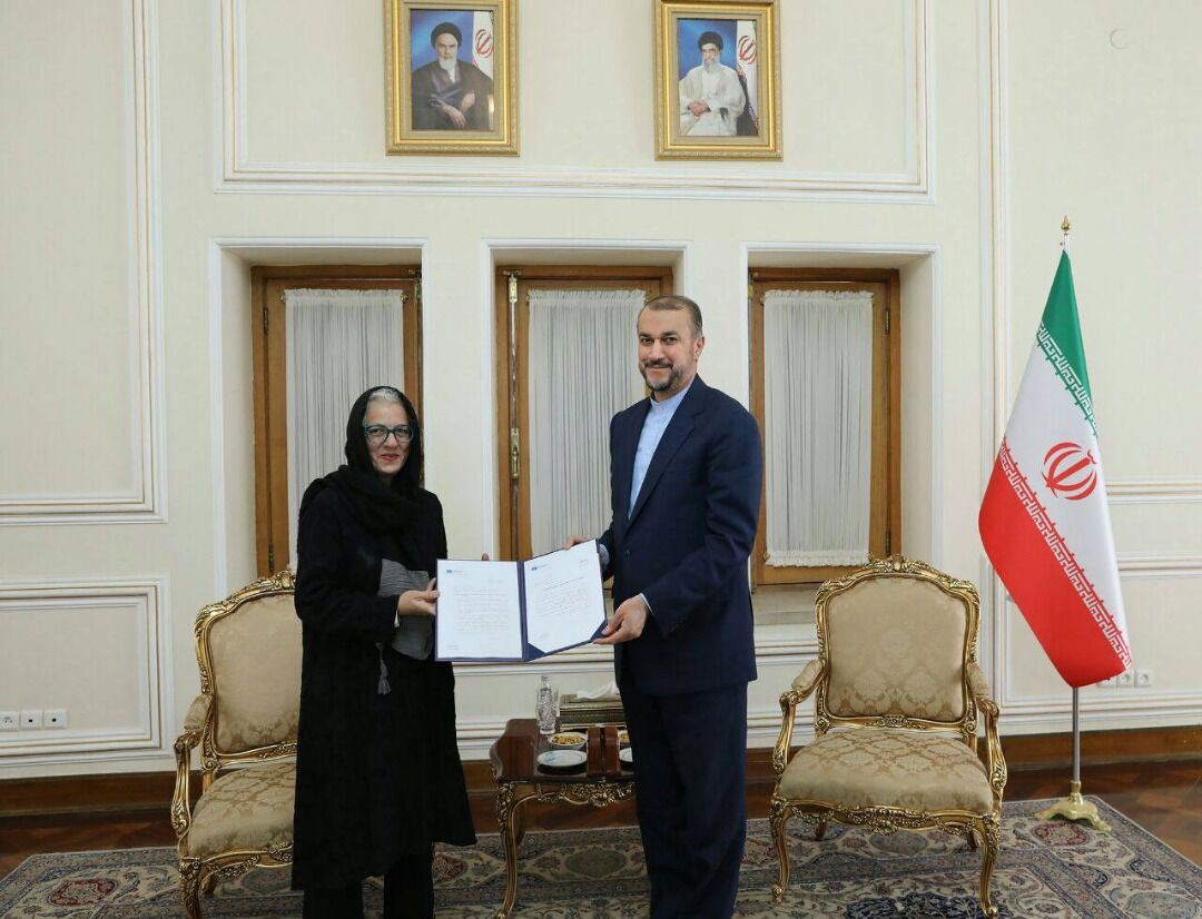 New UNESCO envoy meets Iran FM