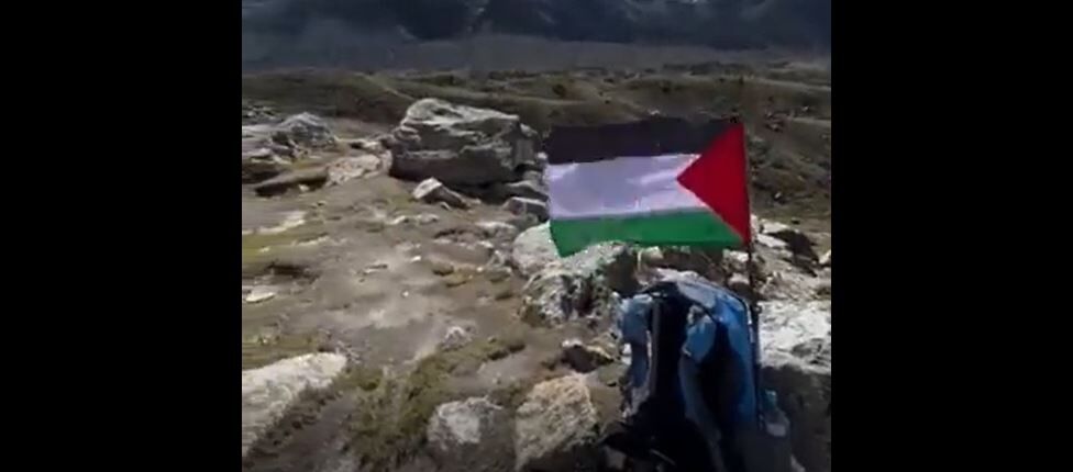 فیلم| اهتزاز پرچم فلسطین بر فراز اورست 