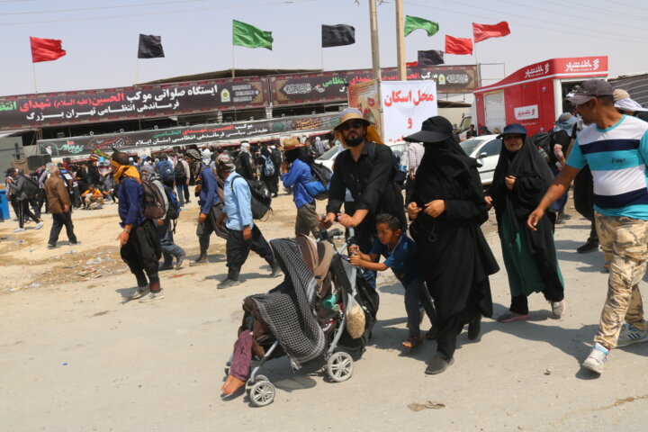 مهران؛ غرق در غوغای اربعین