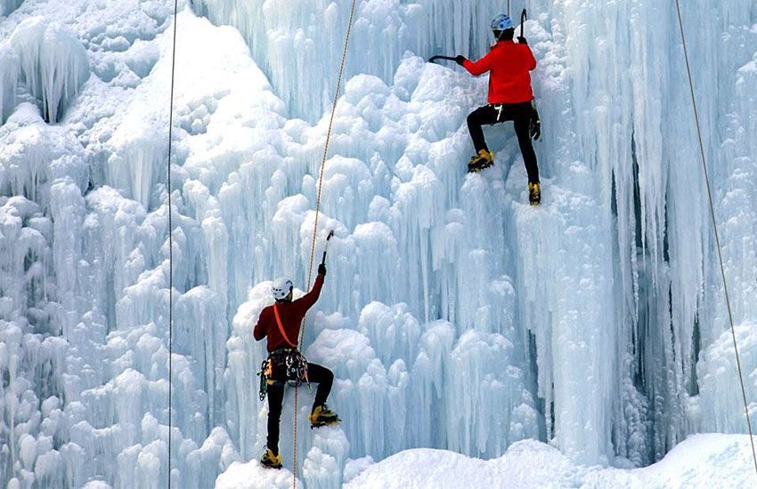 راه اندازی اولین دیواره یخ نوردی چهار فصل جهان در کیش