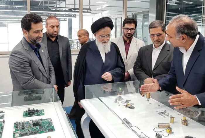 نماینده مجلس خبرگان: نیاز ایران به علم و فناوری نسبت به سایر کشورها مضائف است