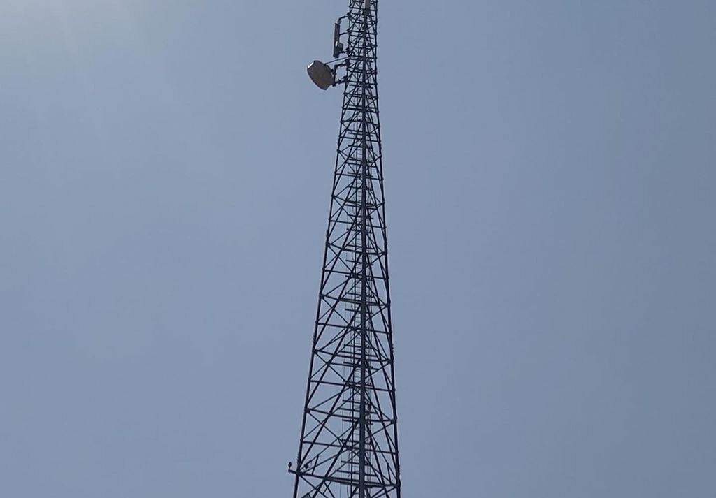 سایت تلفن همراه ایرانسل در روستای "تنگ درکش" دشتستان راه اندازی شد