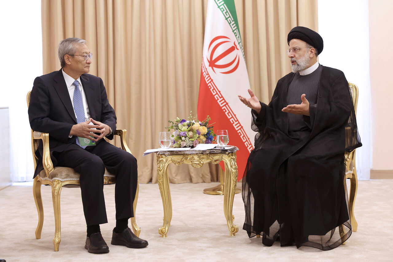 Iran President meets SCO chief in Uzbekistan