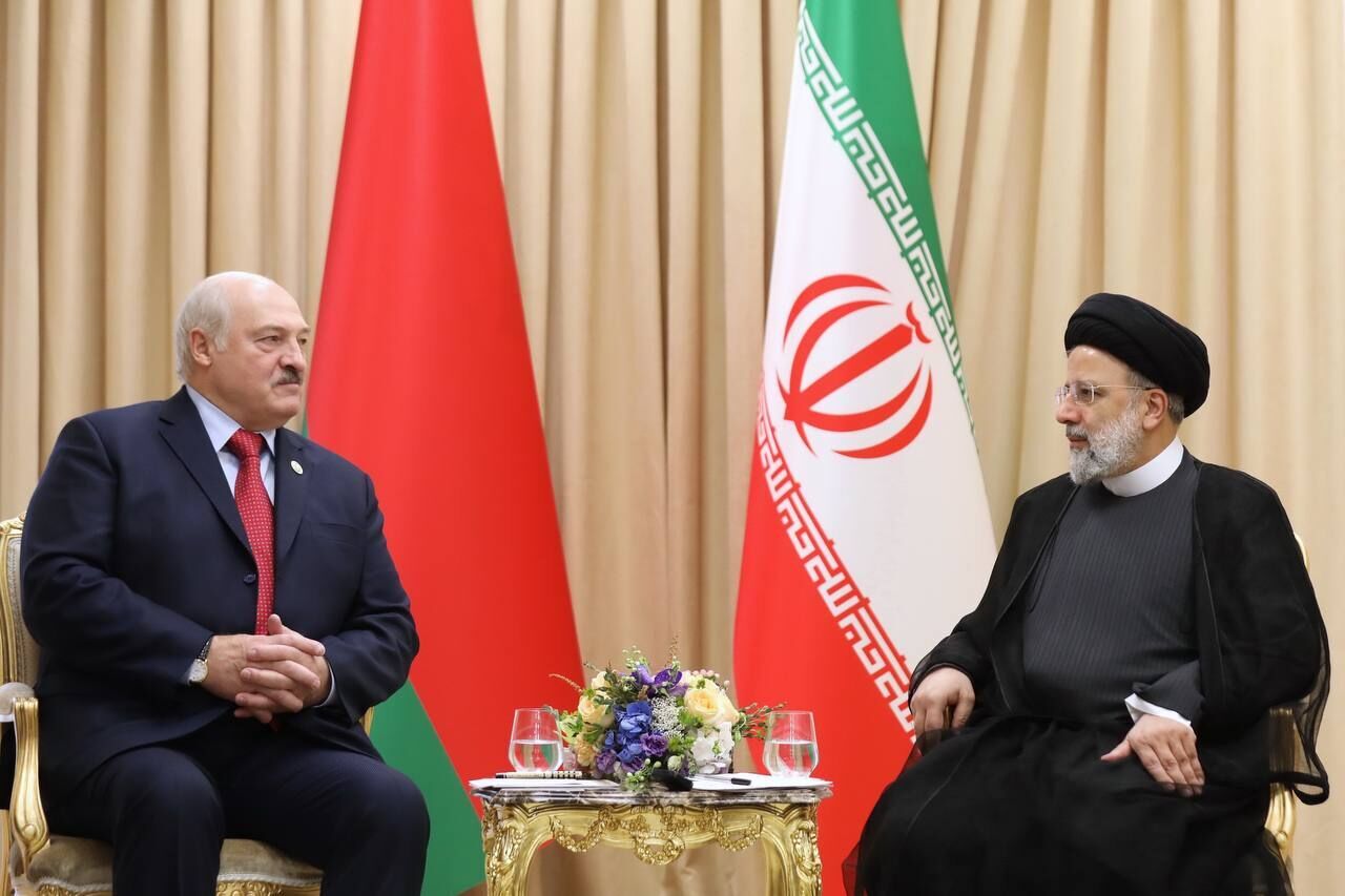 ایران اور بیلاروس کے صدور نے ملاقات کی