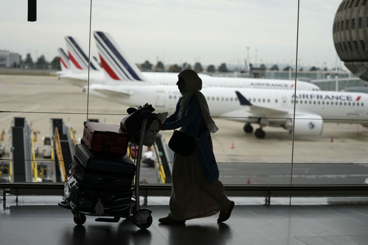 لغو پروازها در فرانسه درپی اعتصاب کارکنان کنترل ترافیک هوایی