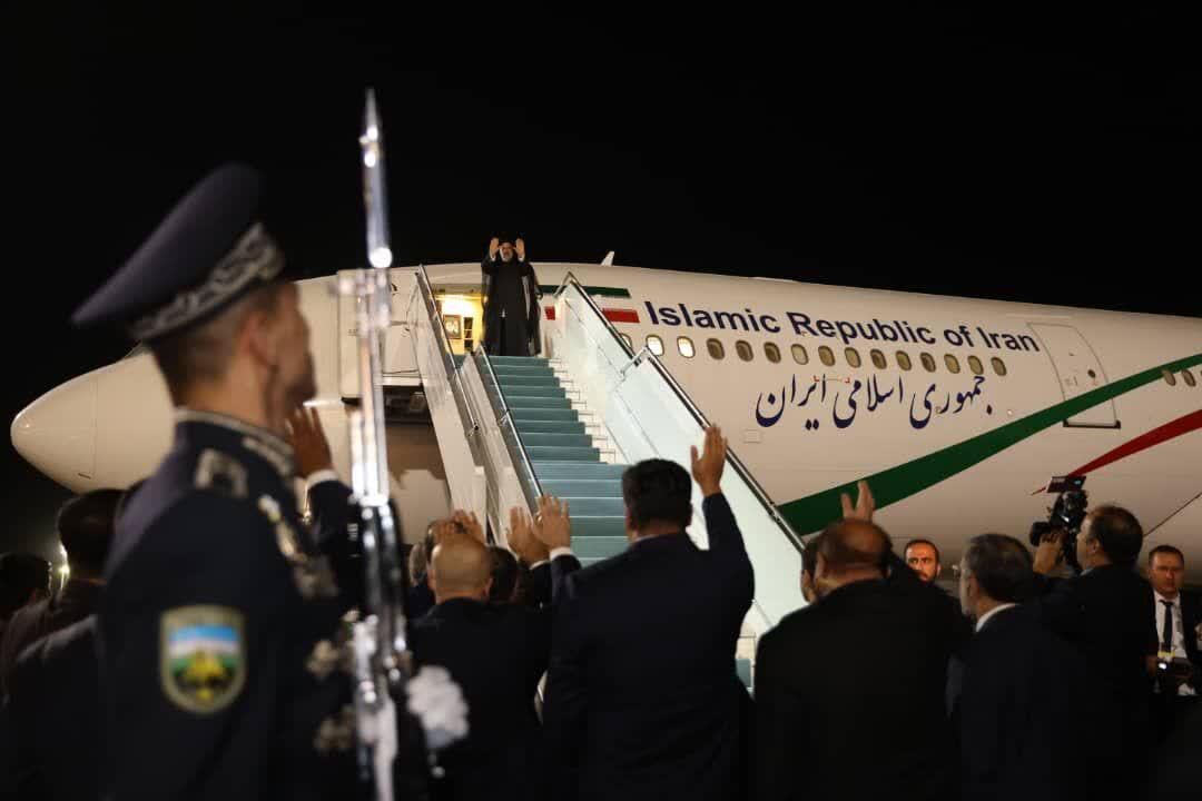 آیتالله رئیسی سمرقند را به مقصد تهران ترک کرد