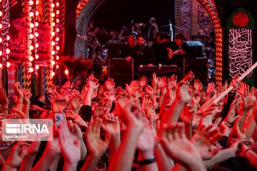 Arbaeen night mourning in Karbala