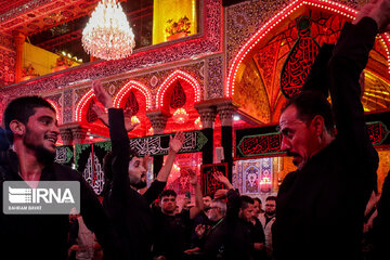 Arbaeen night mourning in Karbala