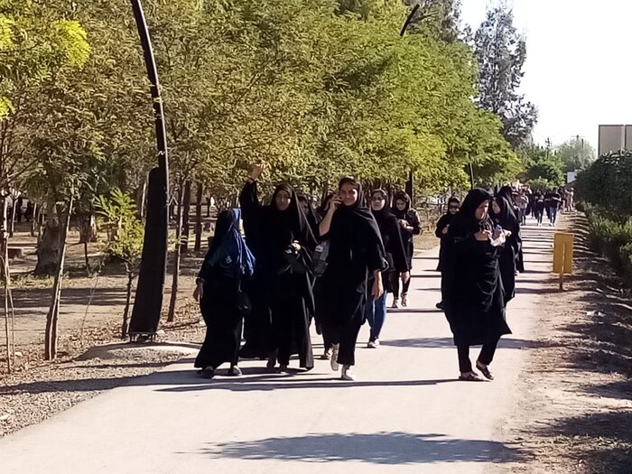 راهپیمایی جاماندگان اربعین در شرق گلستان/ این کاروان خستهدل را منزل اینجاست