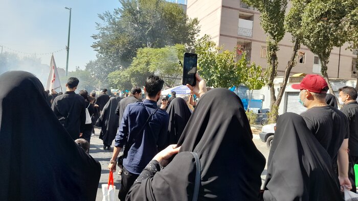 ثبت حضور میلیونی در مراسم راهپیمایی اربعین حسینی باتلفن های همراه عزاداران