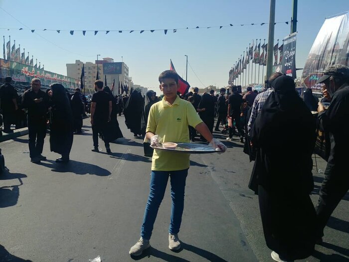 شهردار منطقه ۲۰ تهران:خدمات رسانی به جاماندگان اربعین حسینی تا غروب ادامه دارد