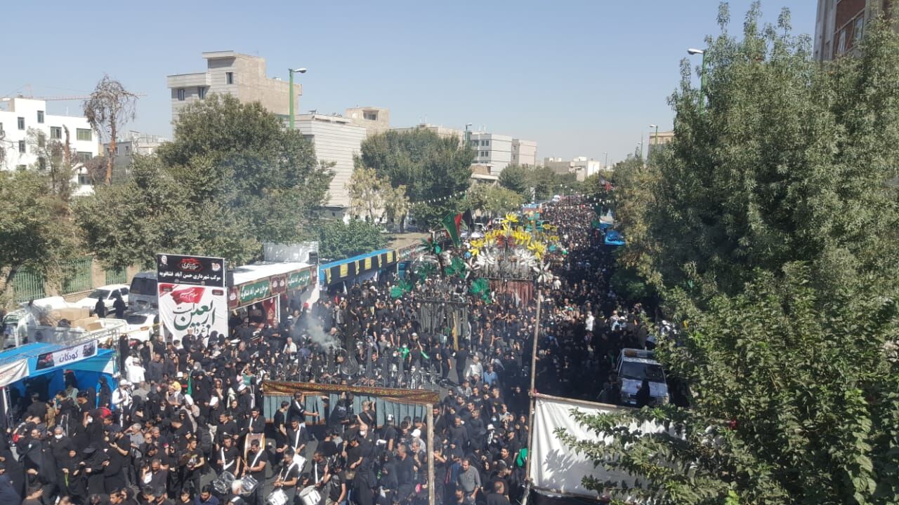 ثبت حضور میلیونی در مراسم راهپیمایی اربعین حسینی باتلفن های همراه عزاداران ثبت حضور میلیونی در مراسم راهپیمایی اربعین حسینی باتلفن های همراه عزاداران