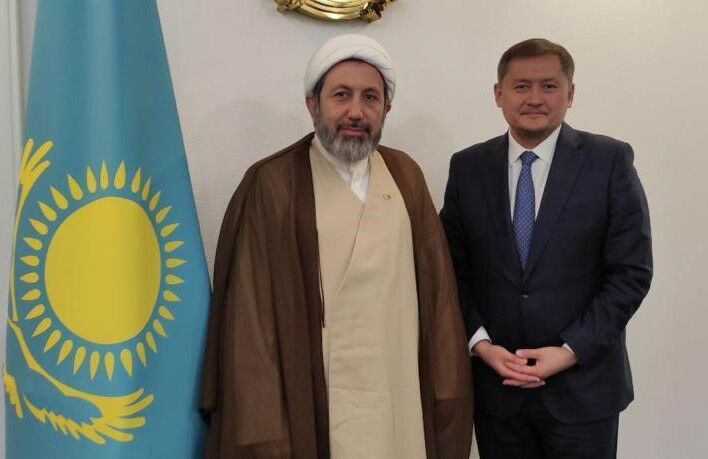 آمادگی وزارت علوم قزاقستان برای راهاندازی مراکز آموزش زبان فارسی
