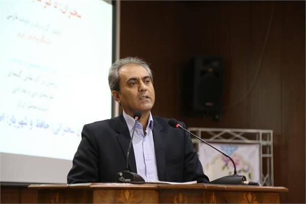 شهریار از دیدگاه کارشناسان ادبی