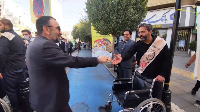 استاندار خراسان رضوی: اولویت اسکان زائران حرم امام رضا(ع) در اقامتگاههای رسمی است