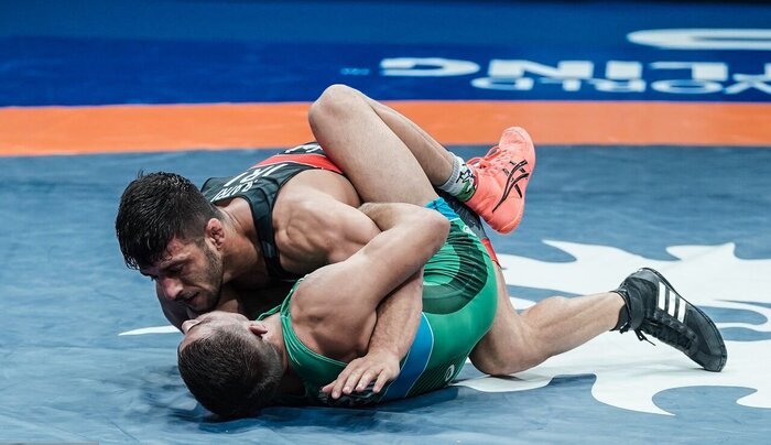 آغاز تمرین برای مصاف با «شیرها» و «آبی آسمانی»ها/غوغای پسر خلیلشهری در اشتارک آرنا