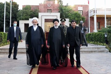 L'ayatollah Raïssi quitte Téhéran pour New York