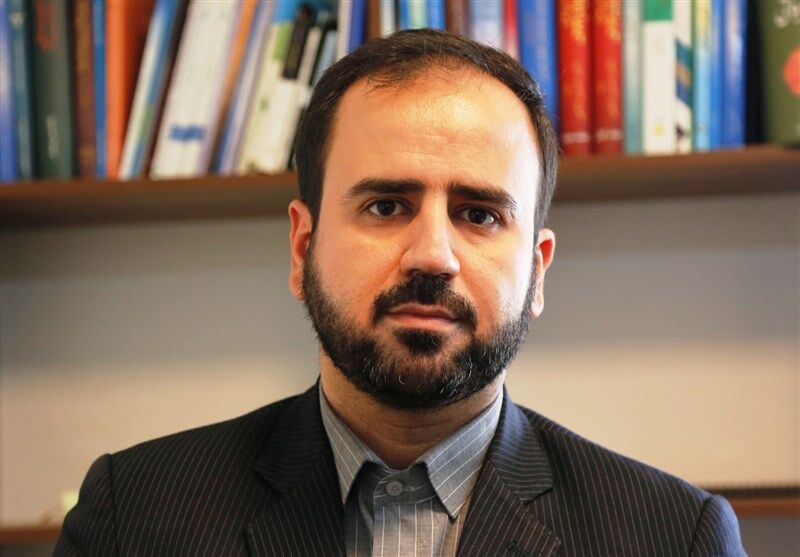 استفاده از عنوان «گام دوم انقلاب» در نام احزاب و تشکلهای سیاسی ممنوع شد