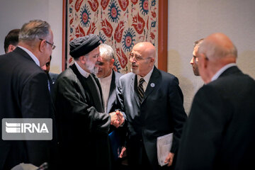 Cumhurbaşkanı Reisi, dünya dinleri liderleri ile bir araya geldi