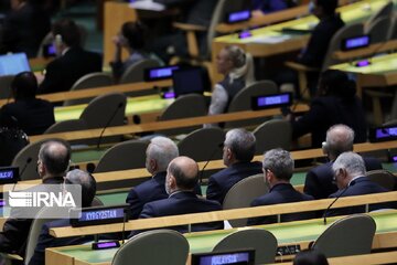 Raïssi s'exprime lors de la 77e Assemblée générale des Nations unies au siège de l'ONU, à New York