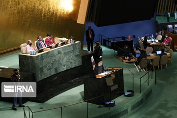 Raïssi s'exprime lors de la 77e Assemblée générale des Nations unies au siège de l'ONU, à New York