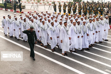 Défilé des forces armées – Golfe persique