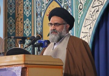 امام جمعه یاسوج: آشوبگران سرمایه های مردم و اموال عمومی را تخریب می کنند