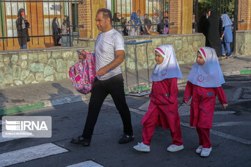 Le président Raïssi inaugure la rentrée scolaire 2022