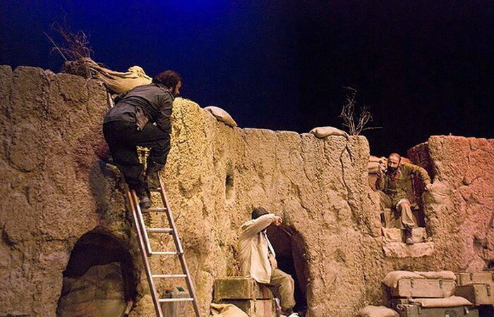 تئاتر دفاع مقدس بستر مهمی برای تحقق تئاتر ملی است/ توفیق تئاتر مقاومت نیازمند اعتماد مسوولان به هنرمندان است