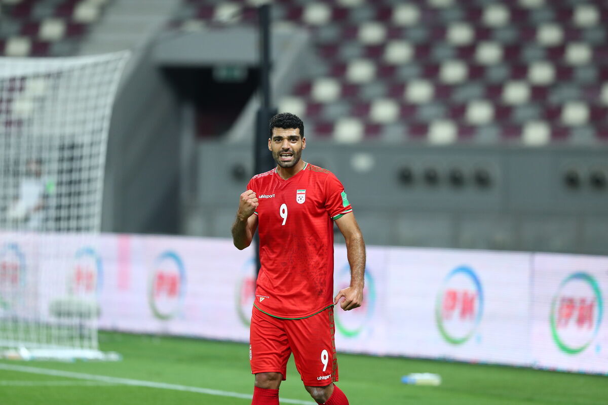 طارمي يقود إيران للفوز على الاوروغواي وديا 1-0