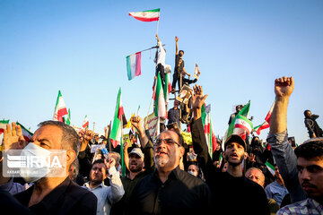 People in Tehran protest unrest