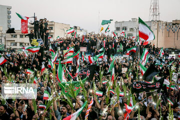 People in Tehran protest unrest