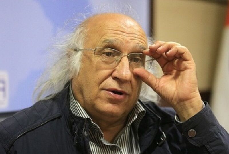 زیباکلام: رفتار دکتر عسگرخانی با دانشجویان الگویی برای استادان است زیباکلام: رفتار دکتر عسگرخانی با دانشجویان الگویی برای استادان است