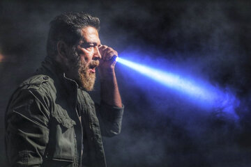 بازیگر «مردان آنجلس»: سینمای دفاع مقدس باید زبان گویای حقایق باشد