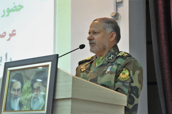حماسه‌آفرینان ارتش در عملیات شکست حصر آبادان در مشهد تجلیل شدند