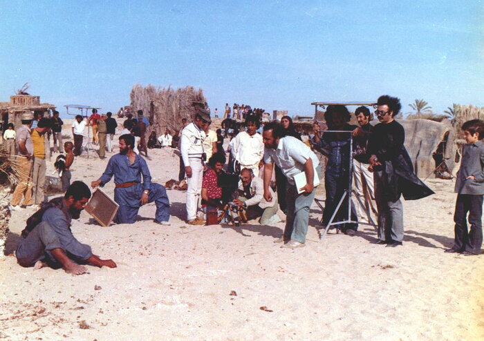 پیشبینی گلسرخی در مجله شاملو/عوامل رادیو موضع سیاسی خود را پنهان میکردند/ترس از ساواک هنر را به ایهام کشانده بود