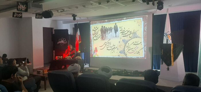 امام جمه قشم در شب شعر دفاع مقدس: از ظرفیت شعر در قالب بیان مشکلات جامعه استفاده شود