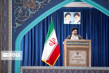 خطیب جمعه اصفهان: دولت باید نهایت تلاش خود را برای مهار تورم به‌کارگیرد