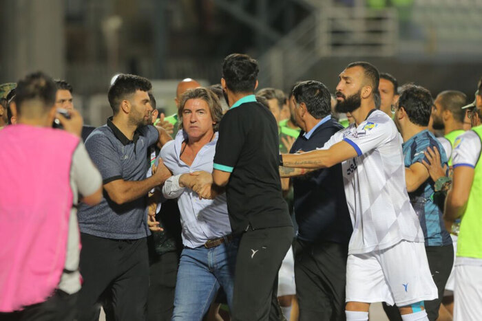 سایه روشنهای هفته هفتم لیگ برتر؛ نفس آبیها پشت سر قرمزها