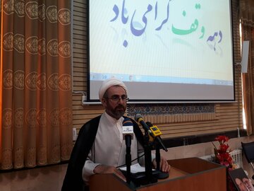 امام جمعه ایلام: دوری از قرآن نسل جوان را در معرض آسیب های هنجارشکنانه قرار می دهد 