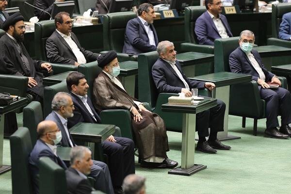 در جلسه رای اعتماد به زاهدی وفا چه گذشت؟