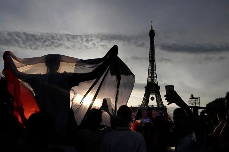 شهرهای فرانسه، جام جهانی قطر را تحریم می‌کنند؛ پخش بازی از نمایشگرهای غول‌پیکر ممنوع