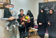 رییس بنیاد شهید با خانواده شهید و مجروح اغتشاشات مشهد دیدار کرد