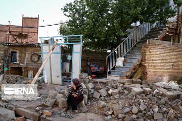 رئیس جمعیت هلال‌احمر: ۶۵۰۰ بسته غذایی میان زلزله‌زدگان خوی توزیع می‌شود